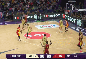 开云体育官网-广东新赛季最大谜团！胡明轩场均8.2分领衔多项数据创近七年新低