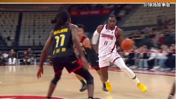 开云体育-贺希宁“哑巴吃黄连”，球迷：裁判“和稀泥”